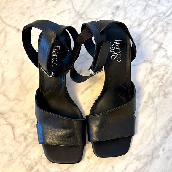 Franco Sarto wedge sandals - Picture 4 of 4